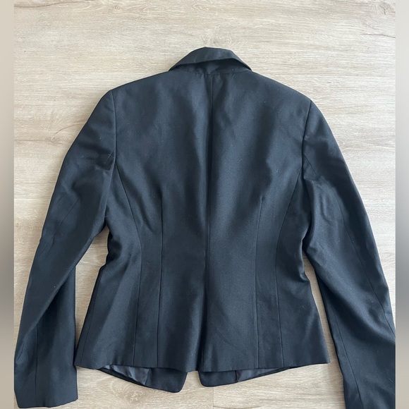 Ann Taylor One Button Black Blazer SZ 2 Petite - Picture 4 of 4